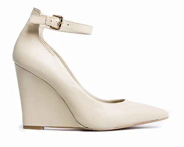 sapatos cunha