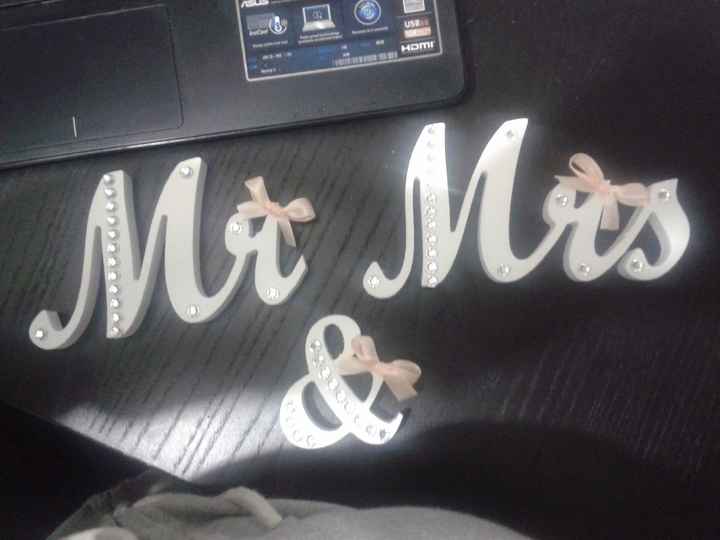 MR & Mrs decorado