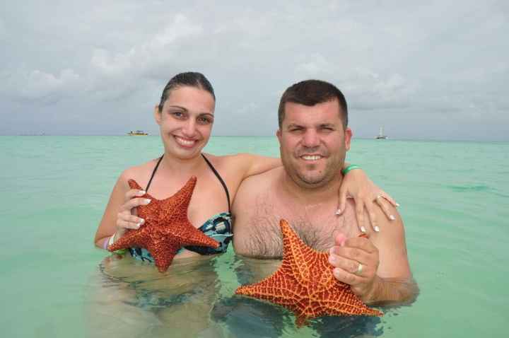 piscinas naturais - no meio do mar com a água a dar por baixo da barriga
