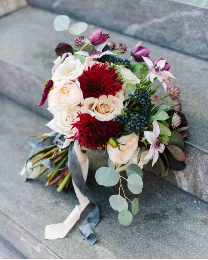 Mês vermelho ~ bouquets em vermelho e azul - 10