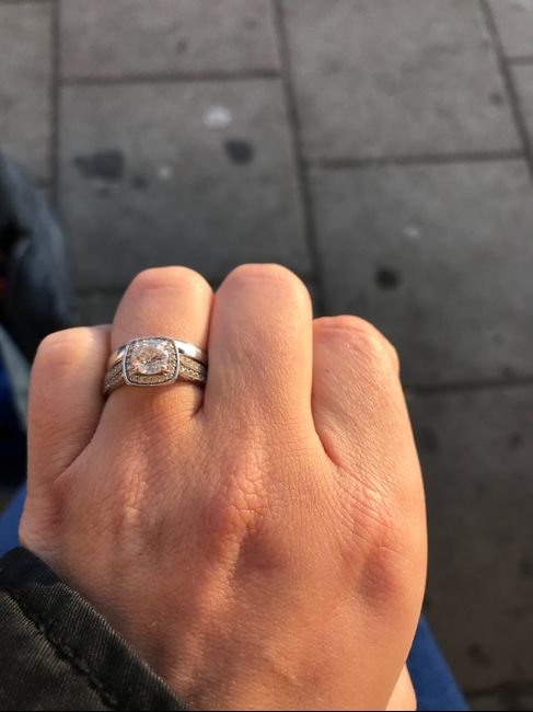 Bora partilhar o nosso anel de noivado? 💍😍 13