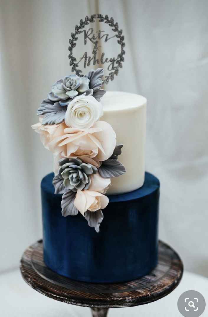 Arco-íris invade a Comunidade 🌈 Inspirações Azul Marinho para Bolo de Casamento! - 3