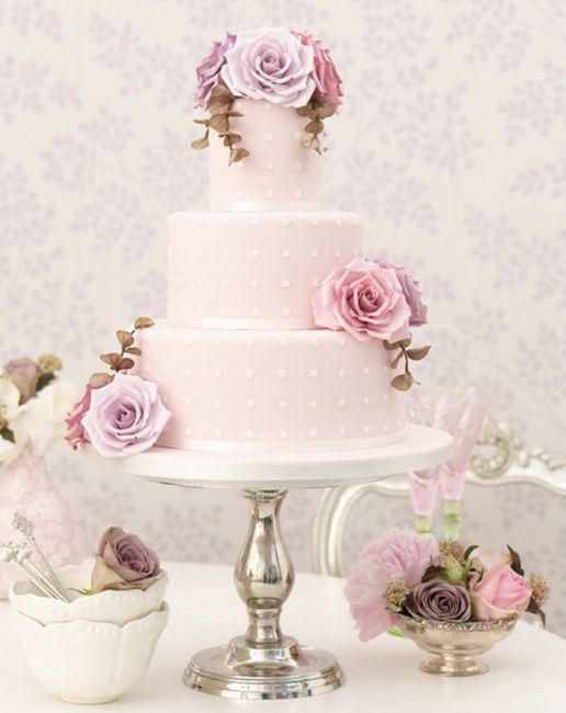 Outubro é Rosa 💕- Bolo de Casamento - 3