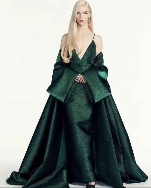 Looks Globos de Ouro 2021: do tapete vermelho à sala de estar dos famosos 🌟 - 2