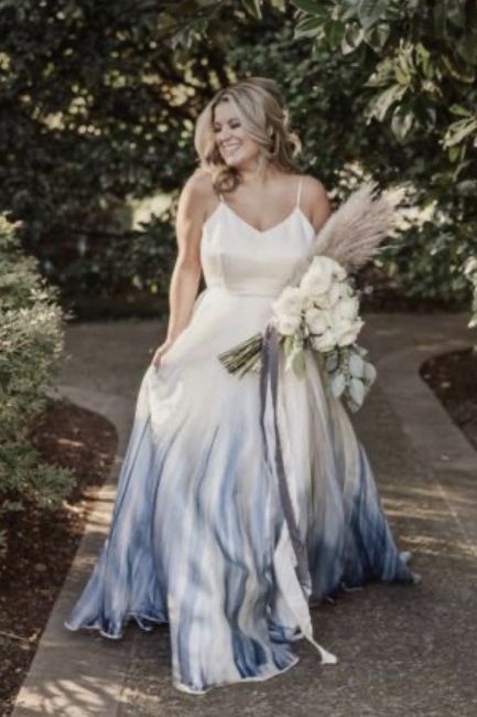 o Arco íris Invade a Comunidade com Inspirações Cor ( Azul Marinho ) - Vestidos de Noiva 💙 - 5