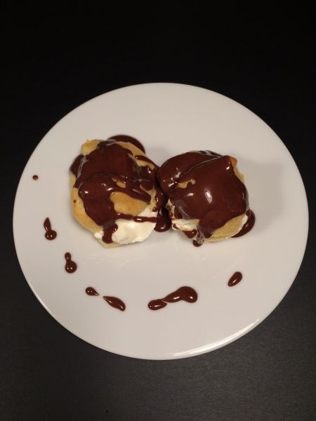 Profiteroles