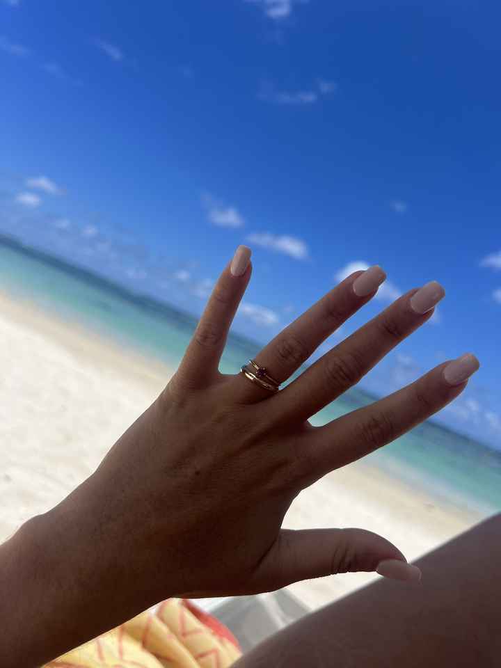 Usar anel de noivado e aliança de casamento em simultâneo? - 1