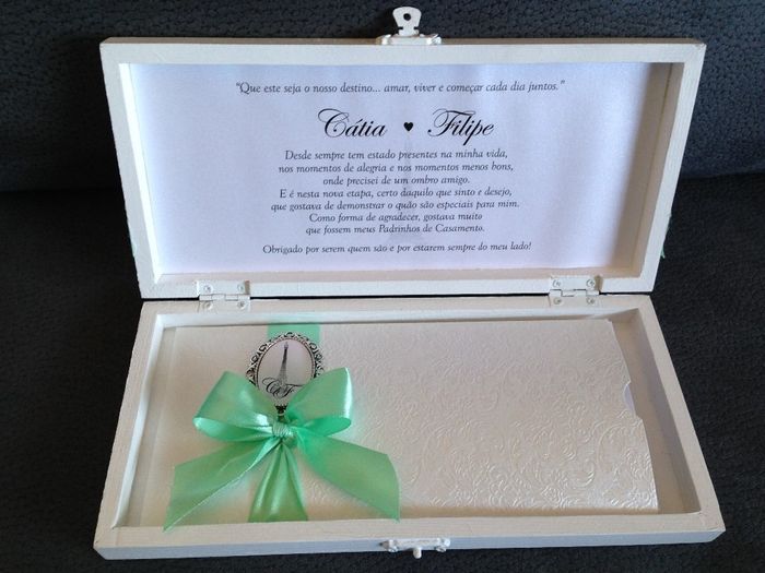 Caixa dos Padrinhos - Aberta