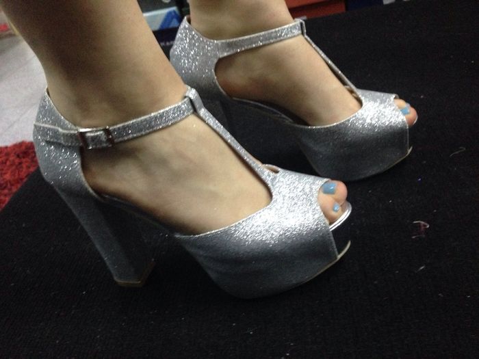 Sapatos = dor de cabeça - 2