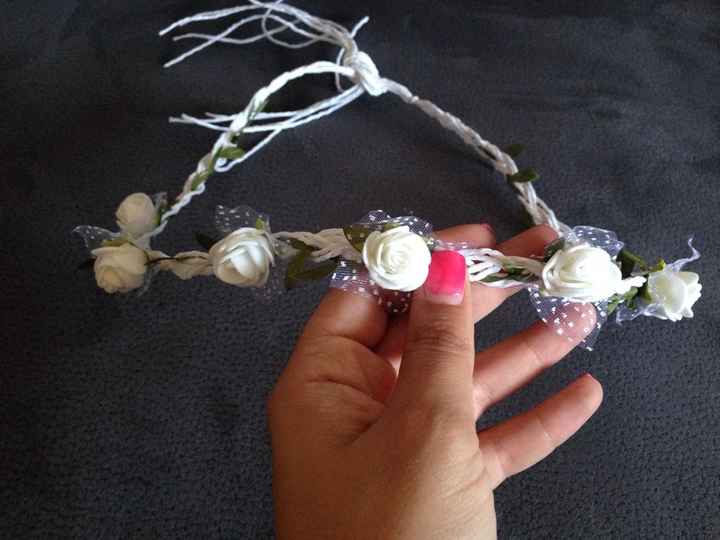 Tiaras de flores para as meninas das alianças - 1