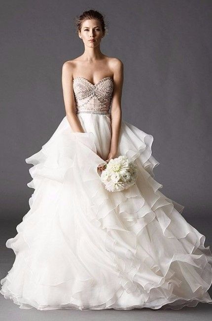B - Vestido