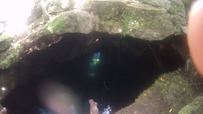 Cenote Esmeralda