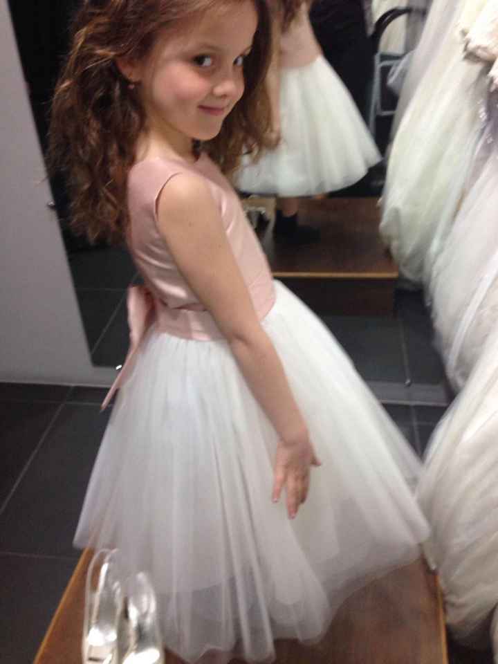 Menina das alianças, vestido - check!! - 1