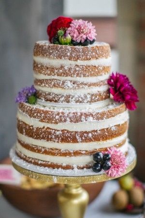 11. BOLO NAKED CAKE