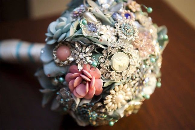 Bouquets de broche  