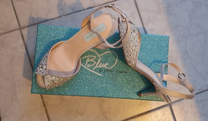 Os sapatos: qual é a tua cor? - 1