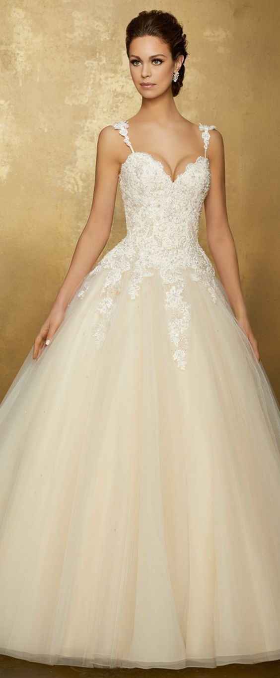 1. Vestido de noiva 