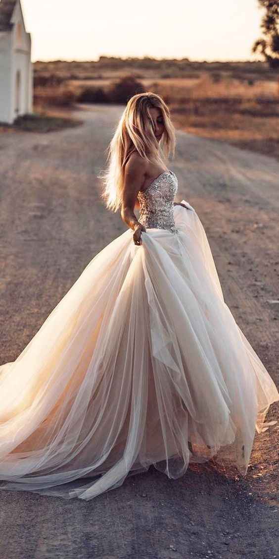 1. Vestido de noiva 