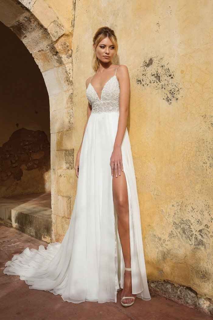 1. Vestido decote em V