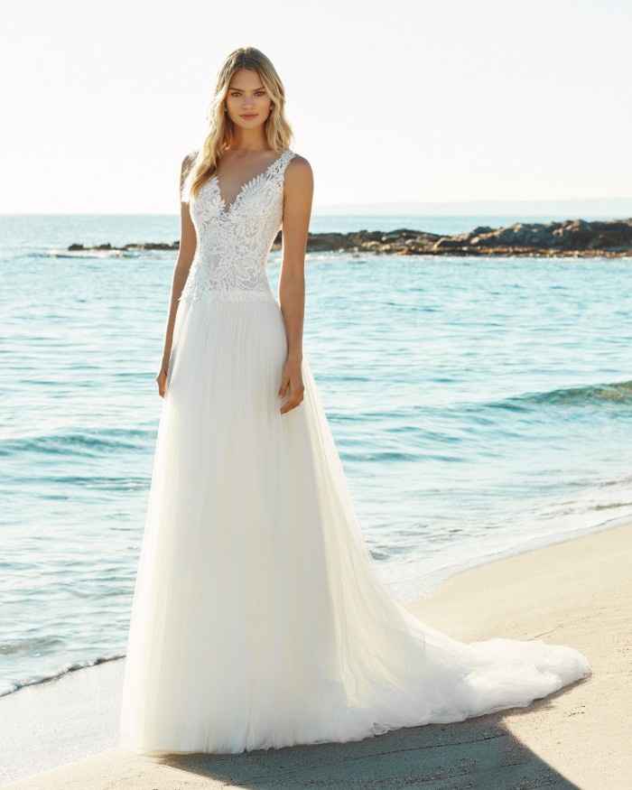 2. Vestido decote em V
