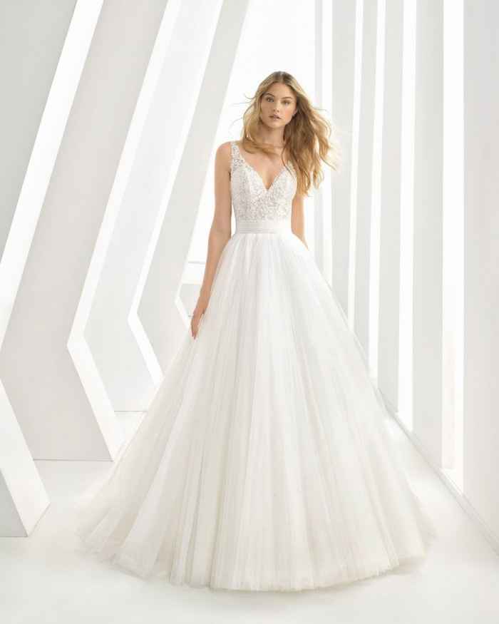 3. Vestido decote em V
