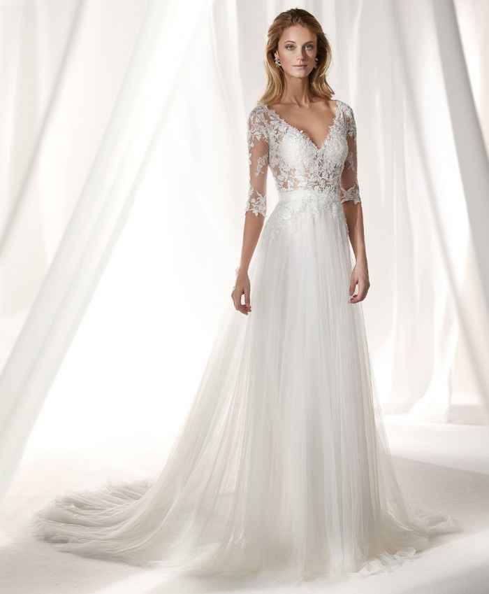 6. Vestido decote em V