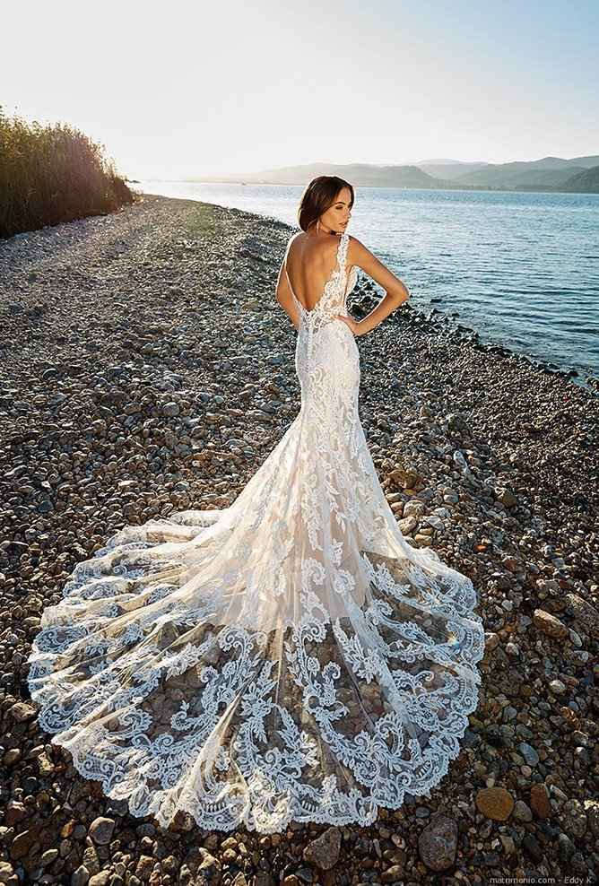 1. Costas de vestido 