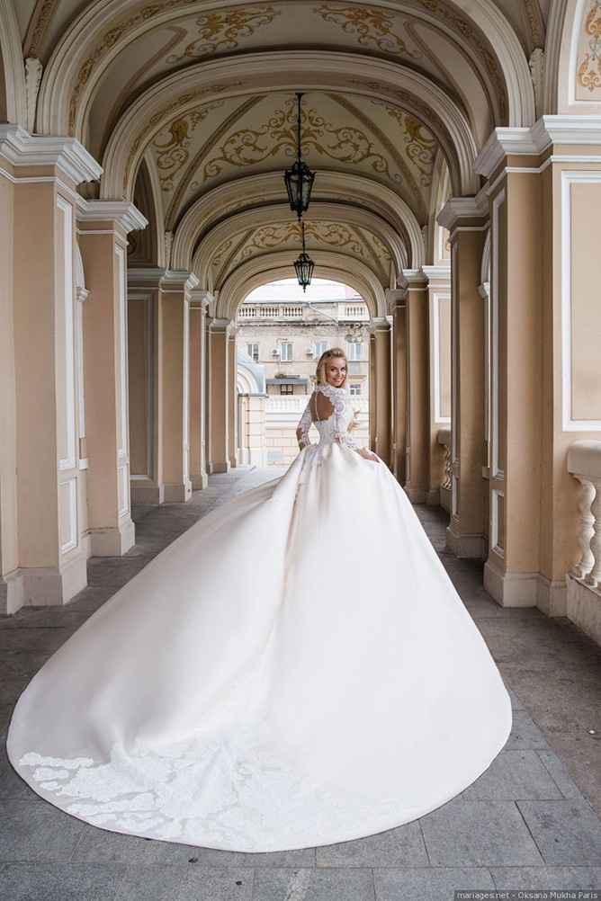 3. Costas de vestido 