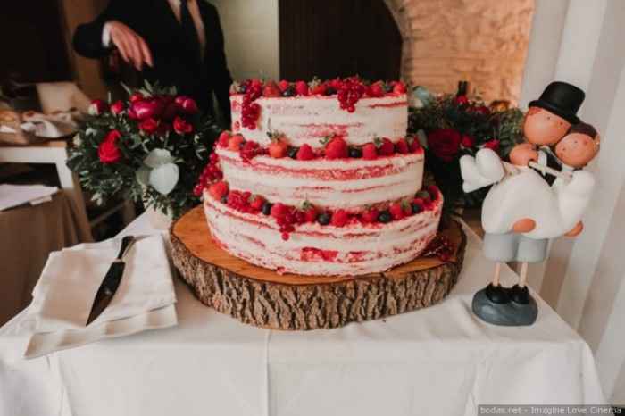 2. Bolo de casamento 
