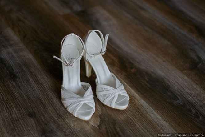 2. Sapatos de noiva