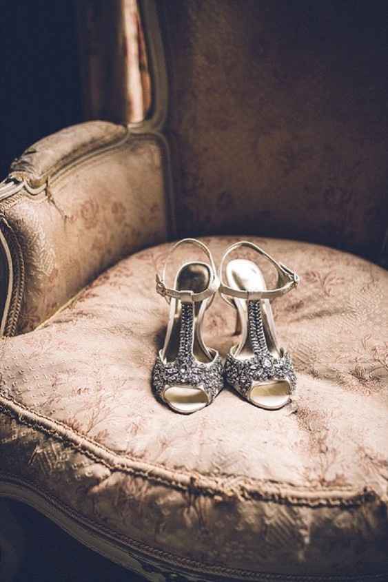 3. Sapatos de noiva