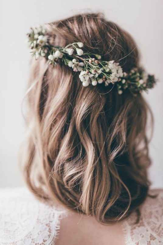 B. Penteado de noiva