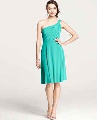 vestido azul turquesa