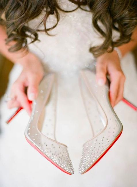 4. Sapatos de noiva