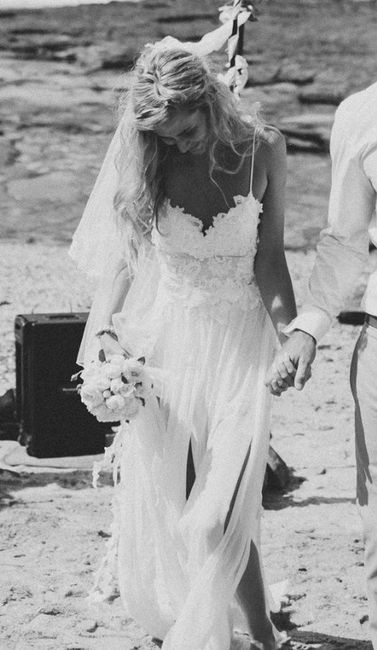 5. Vestido de noiva de praia