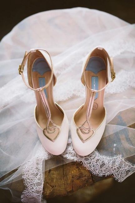3. Sapatos rosa 