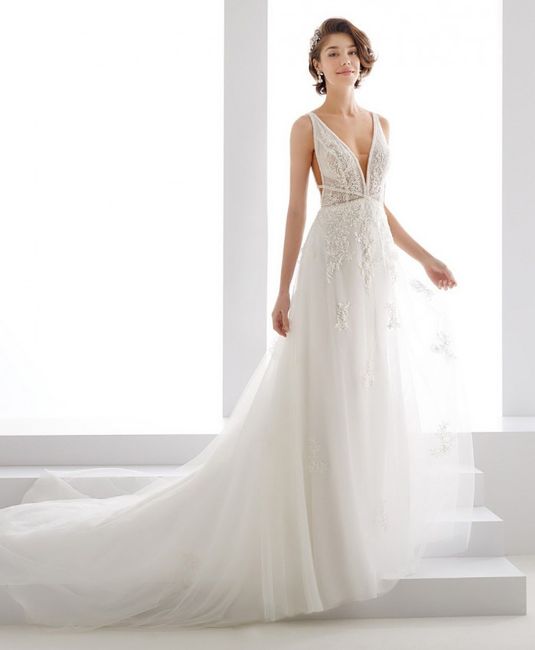 5. Vestido decote em V
