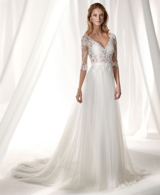 6. Vestido decote em V