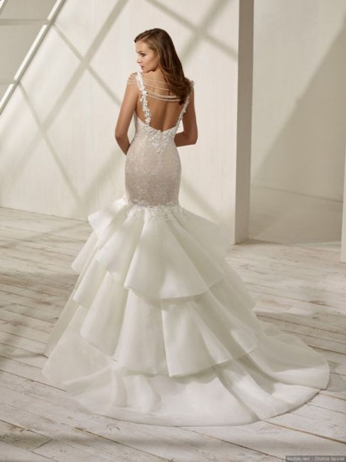 6. Vestido de noiva com alças 
