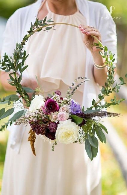 D. Hoop Bouquet 