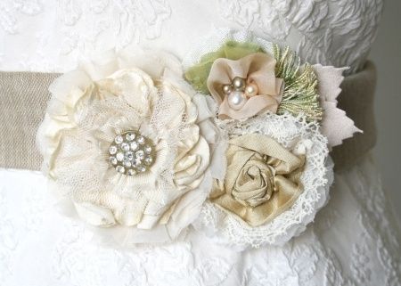 Flores no vestido