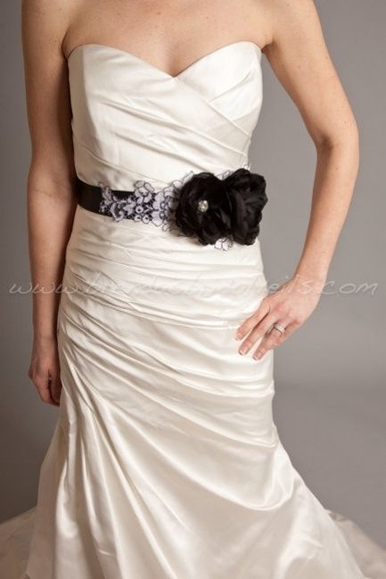 Flores no vestido
