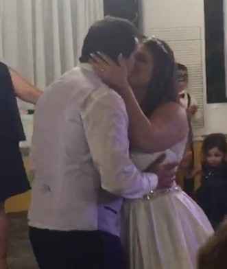 Beijo, beijo! Queremos fotos de beijooos! 😂😂😂 - 1