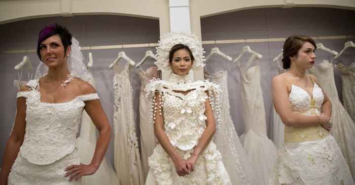 Vestidos de papel higiénico 11