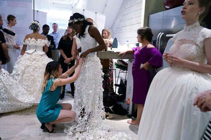 Vestidos de papel higiénico 12
