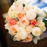 Bouquet peonias