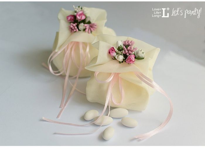 saquinhos amêndoas  (lembrança batizado)