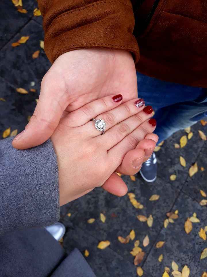 Bora partilhar o nosso anel de noivado? 💍😍 - 1