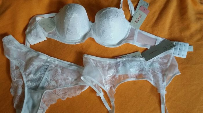 Lingerie - 1
