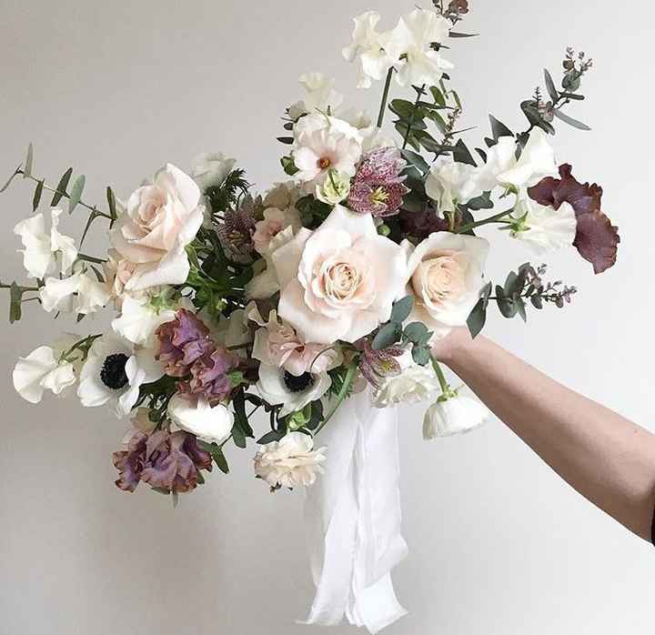 a Paula é especialista em bouquets soltos - 1